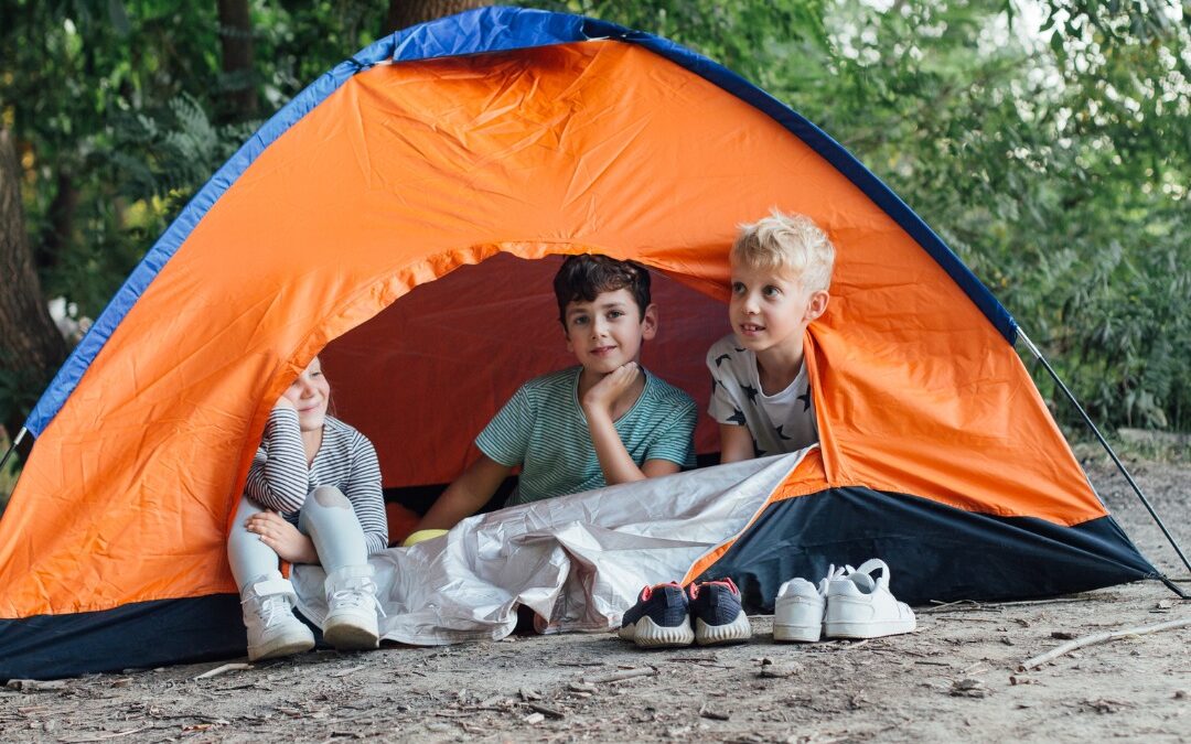 Tips Bawa Anak Camping di Alam Terbuka